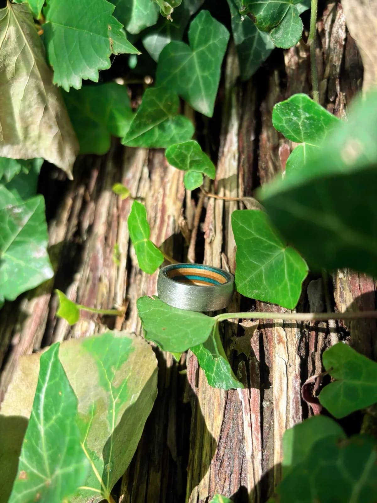 Make Your Own! | Men's Wedding Band material and story detail